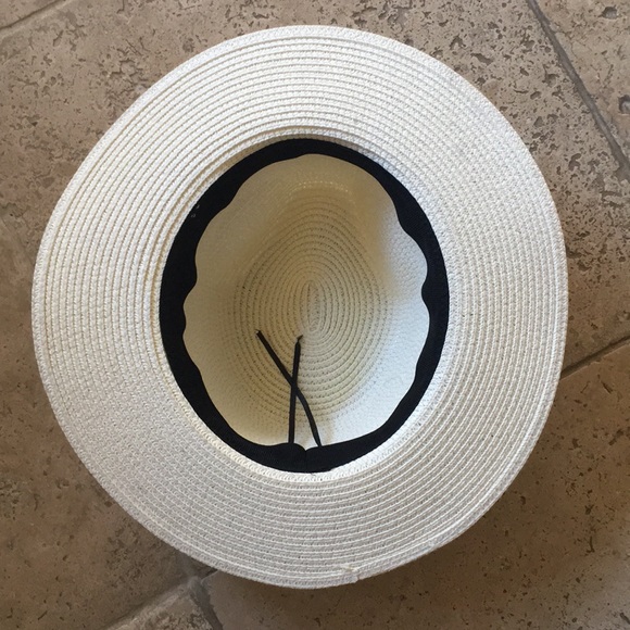 Hat - Picture 3 of 3